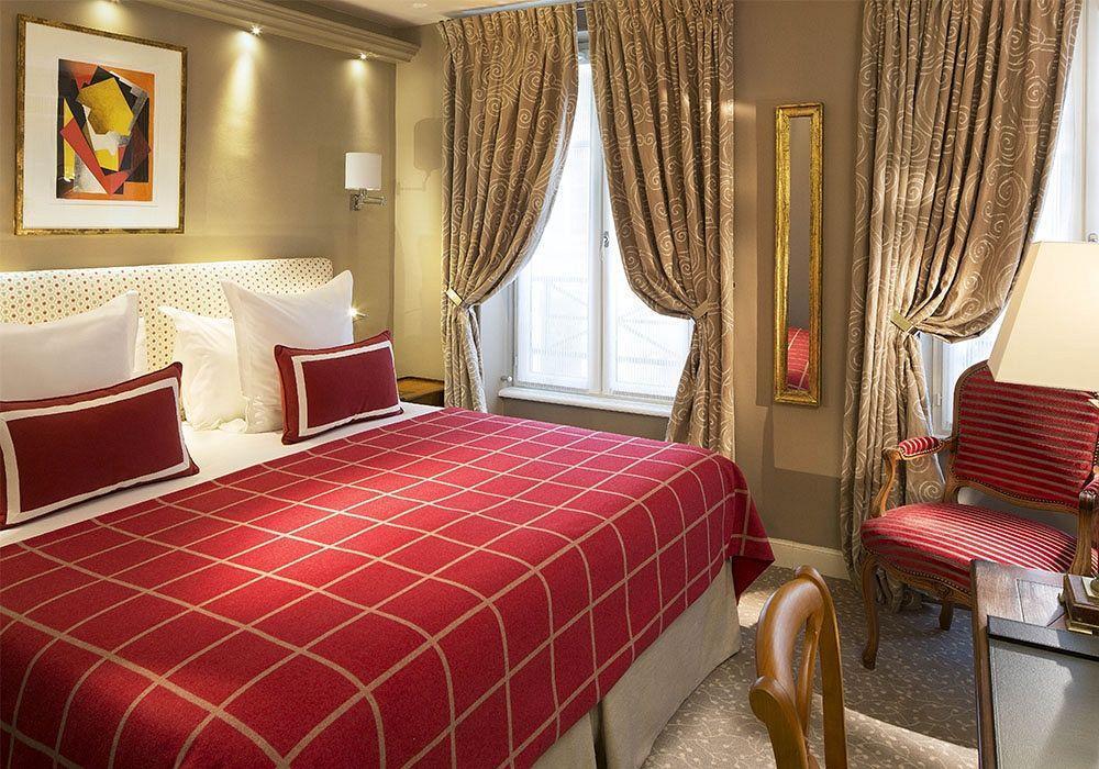 Le Relais Des Halles Hotel