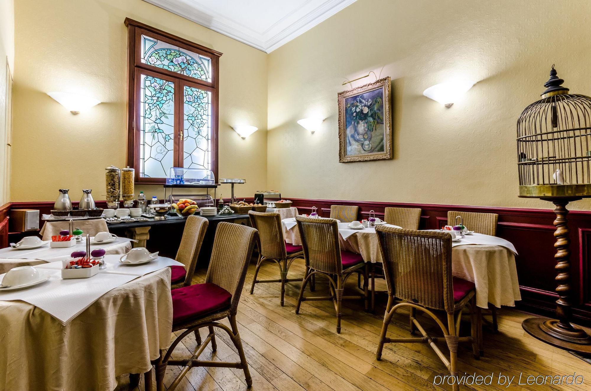 Langlois 3* Paris