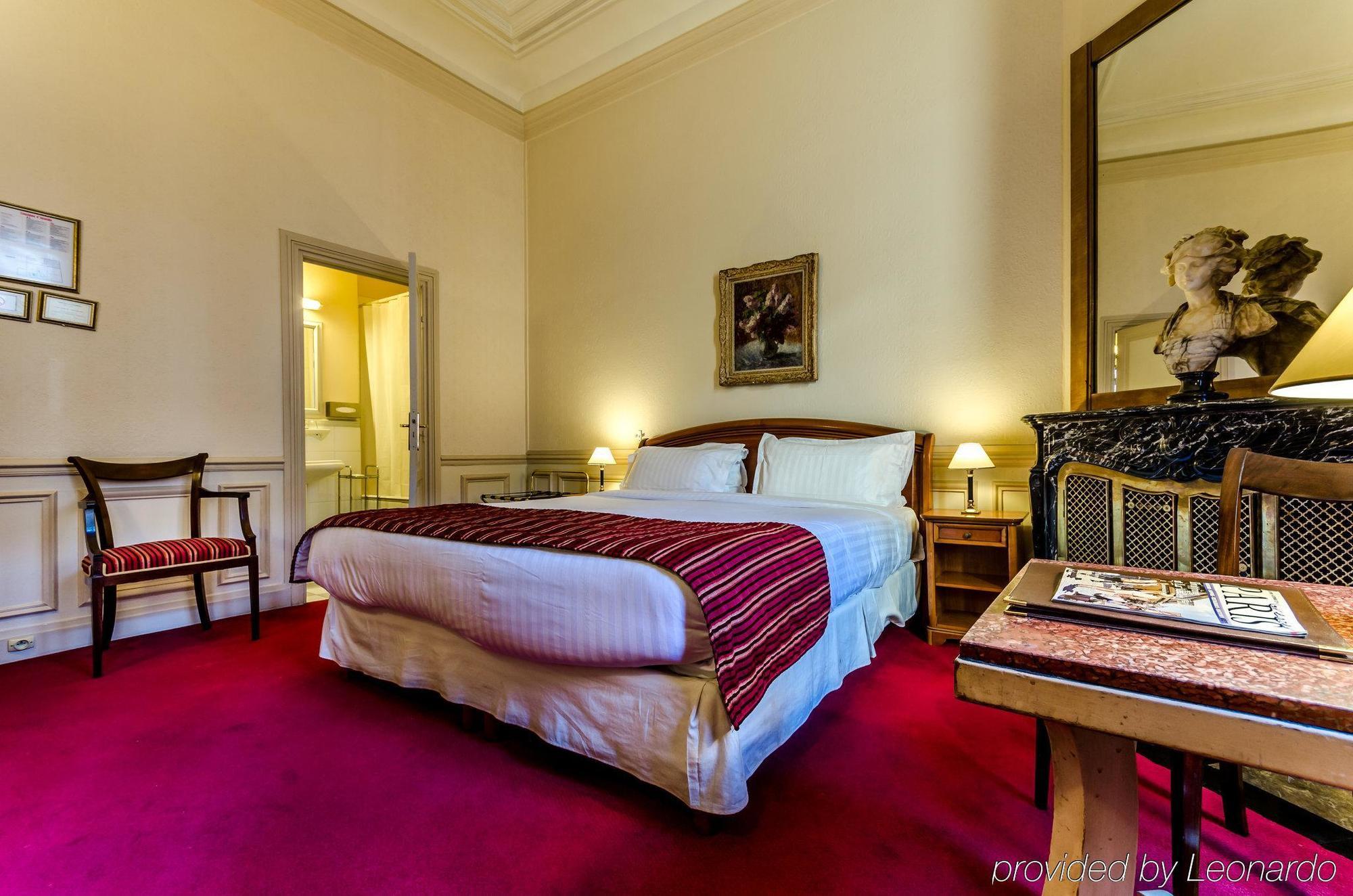 Langlois 3* Paris