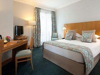 La Du Roy Champs Elysees Hotel