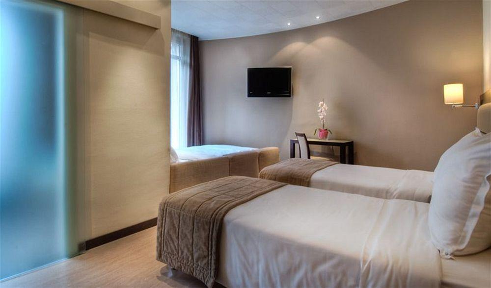 Sure By Best Western Gare Du Nord Hotel Paris