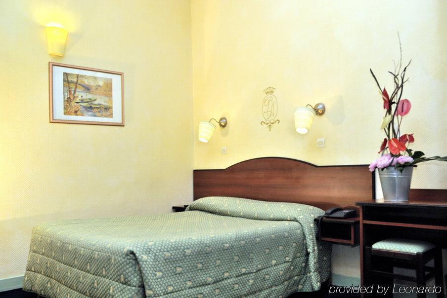 Prince Albert Wagram Hotel
