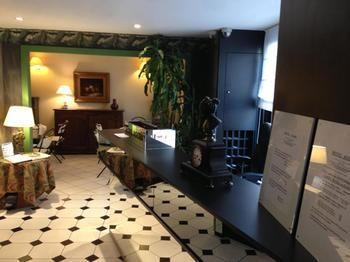 Agora Hotel Paris