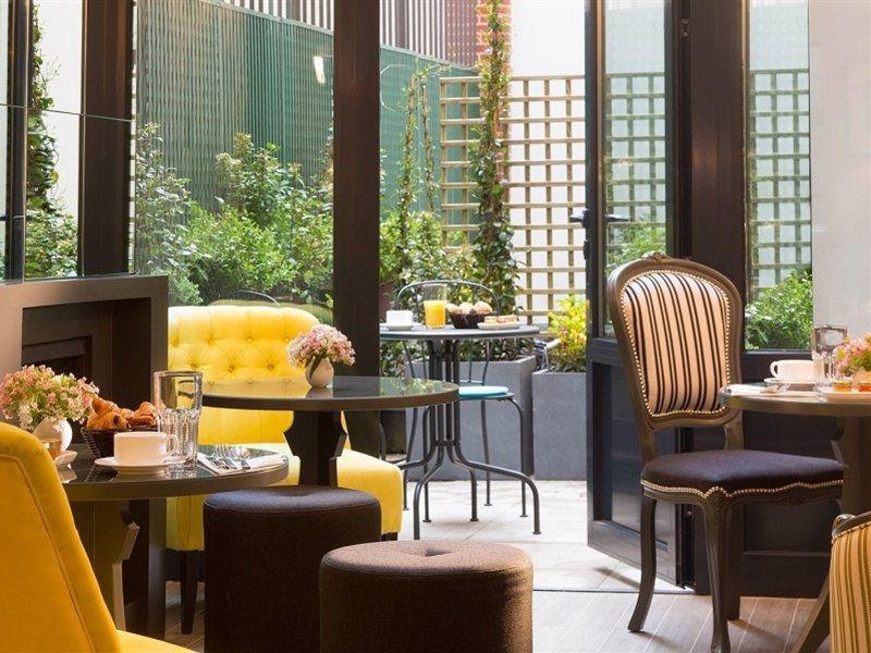 Les Plumes Hotel Paris