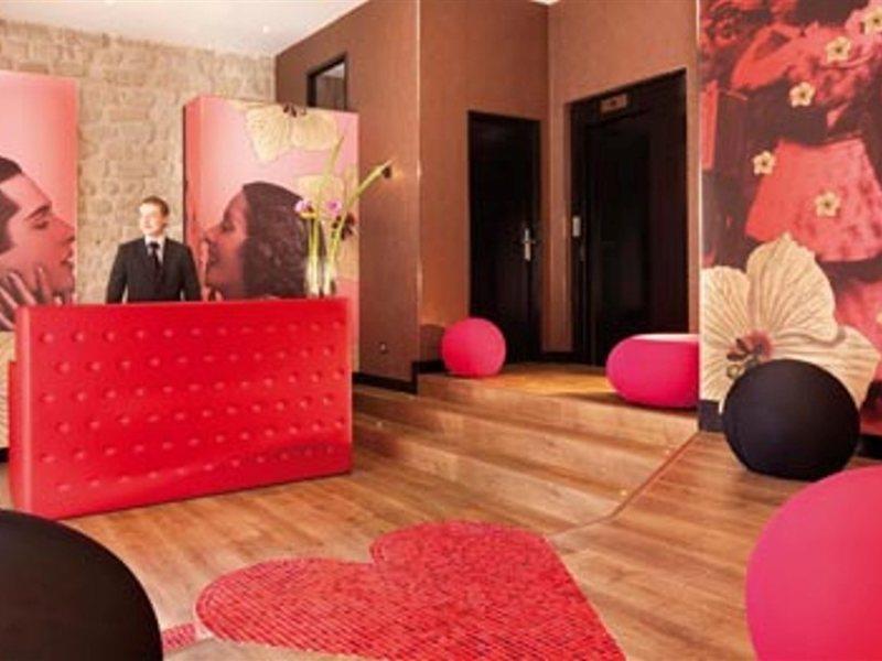 Hotel Montmartre Mon