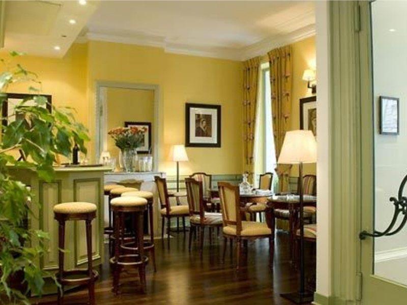 Hotel Idol Paris