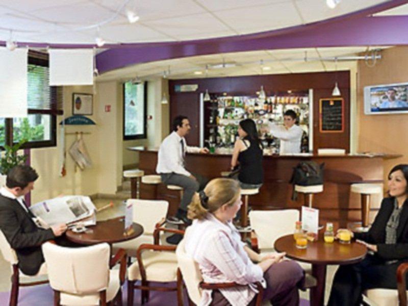 Hotel Ibis Alesia Montparnasse 3*