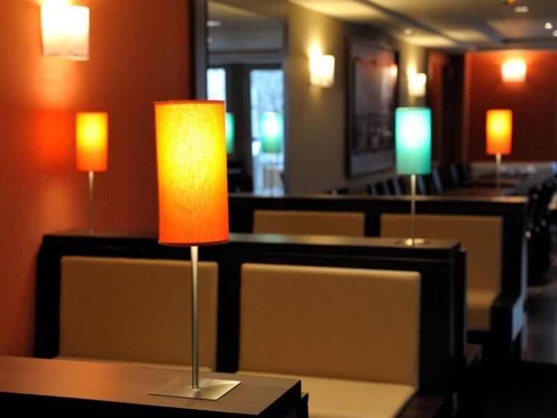Hotel Holiday Montmartre By Ihg