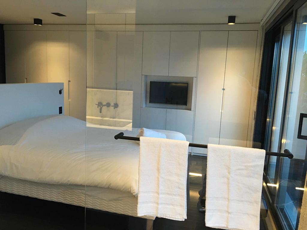 The Establishment Champs-elysees Apartment