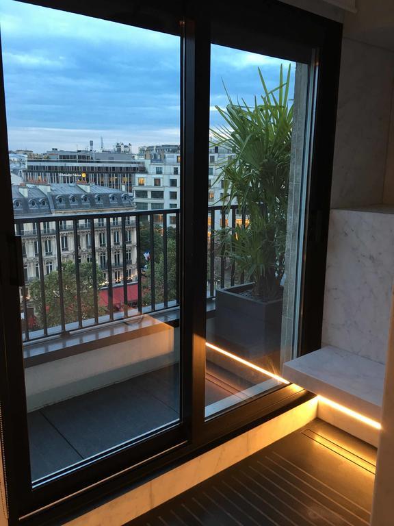 The Establishment Champs-elysees Apartment *
