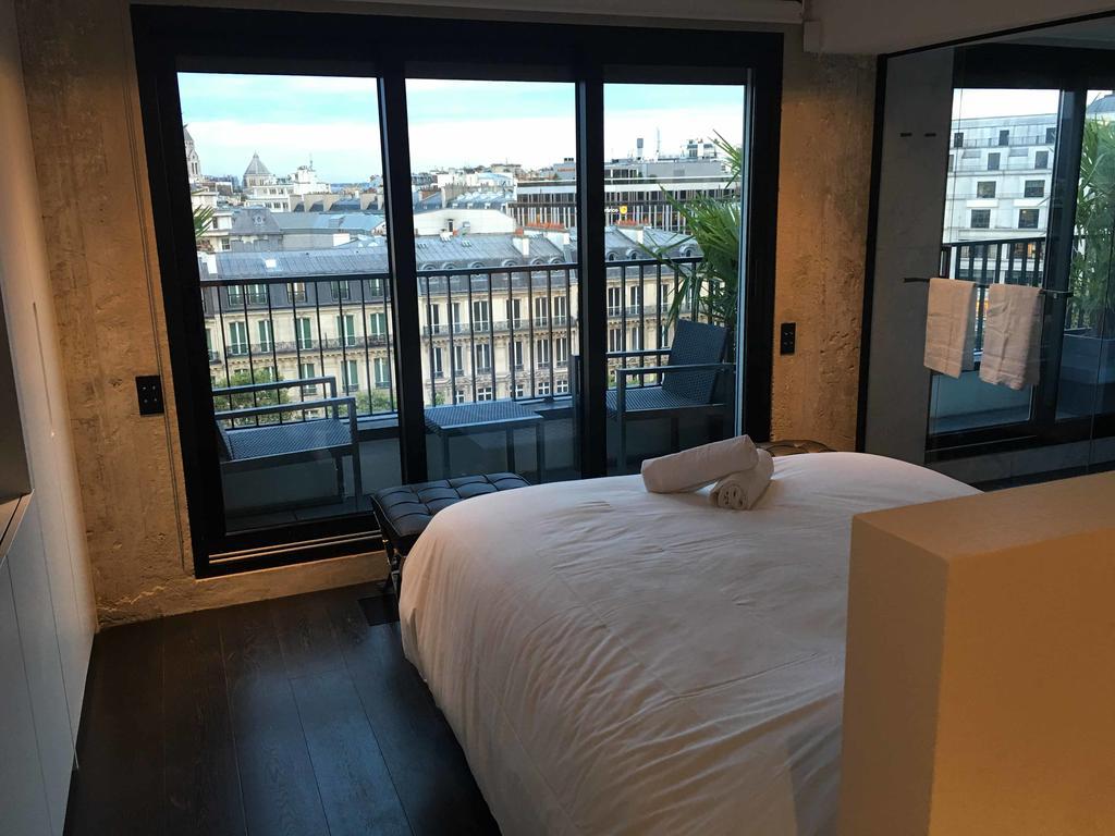 Apartment The Establishment Champs-elysees