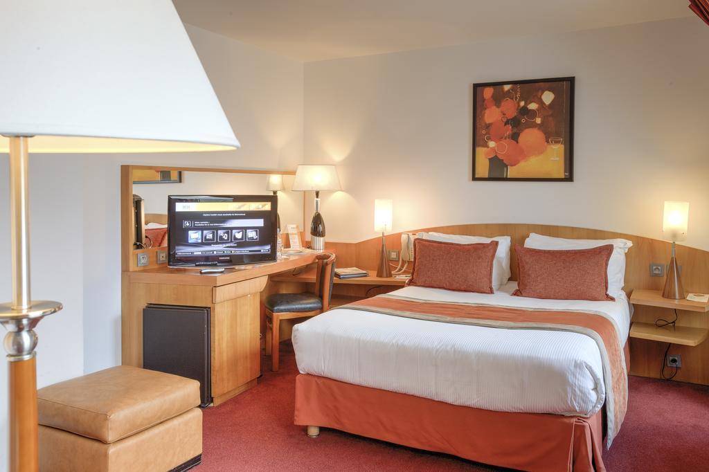 Hotel Opera Cadet