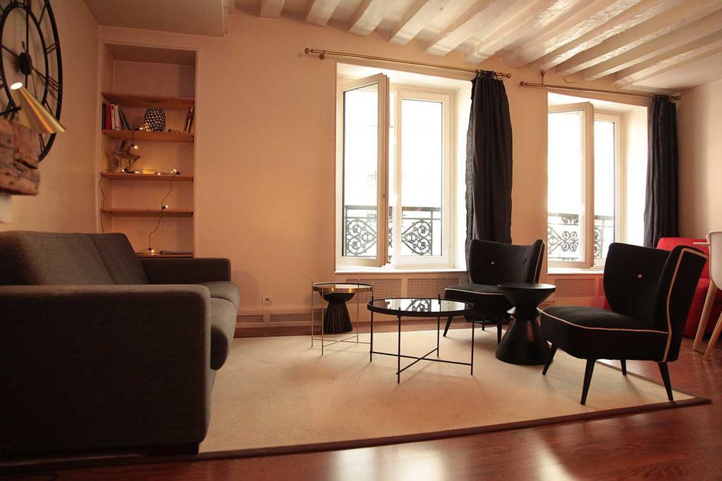 Marche Saint-germain Apartment