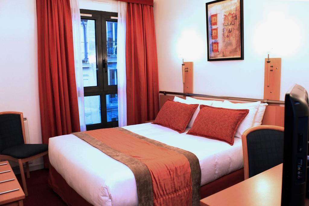Hotel Opera Cadet