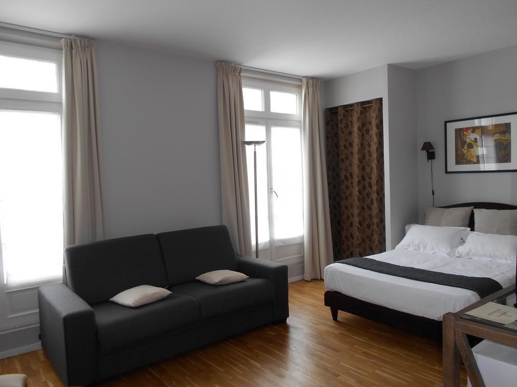 Appartement Caumartin 64 Paris