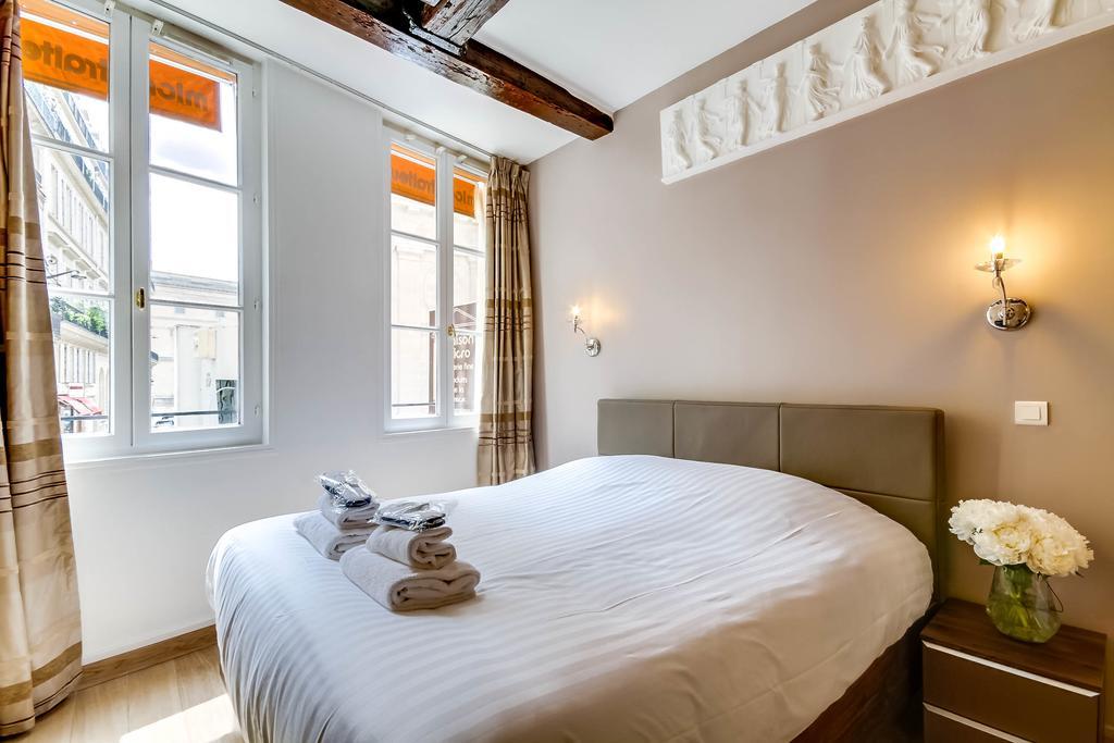 Upper Class Suites - Rue Saint Honore Apartment *