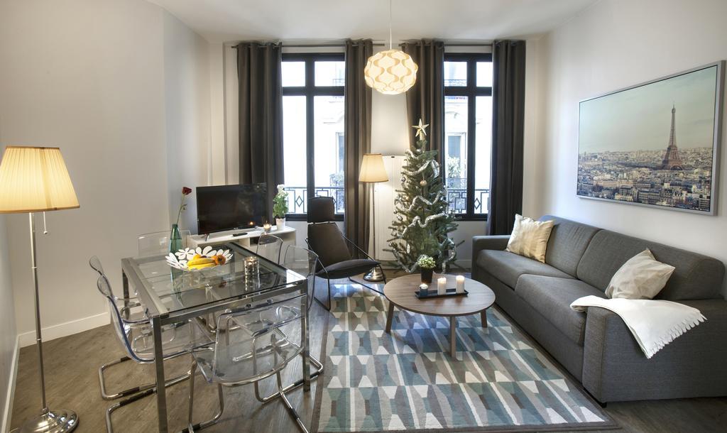 Apartment Sweet Paris