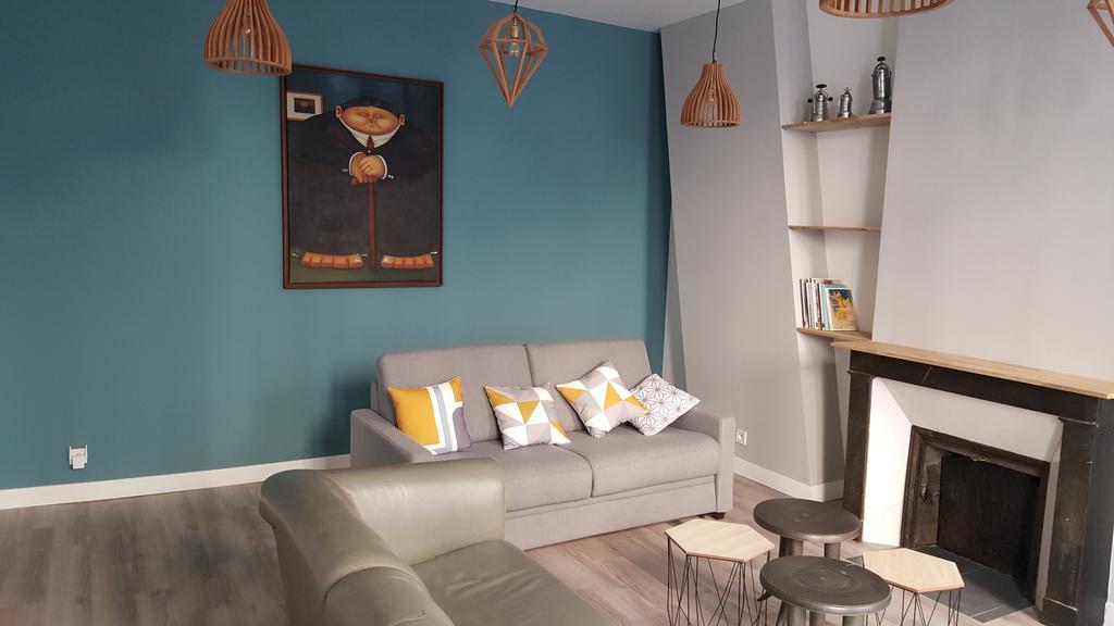Transparent Marais Apartment Paris
