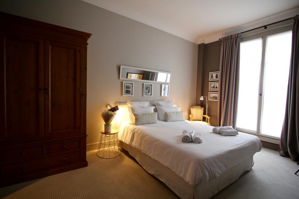 Couette-café Du Square, Luxury Paris