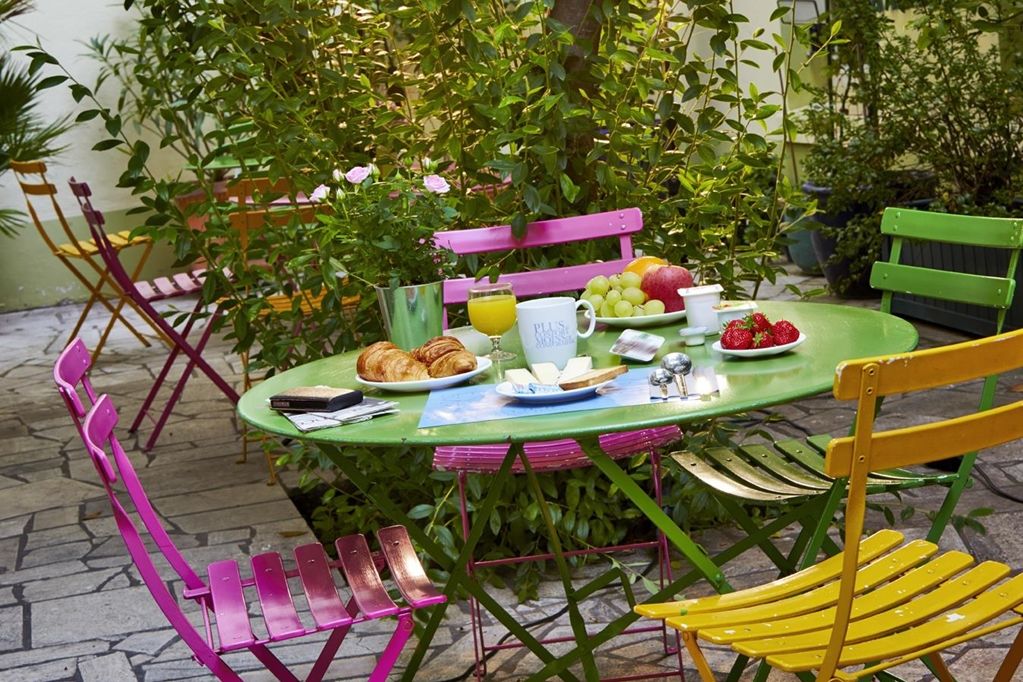 Kyriad 10 - Canal Saint Martin - Republique Hotel Paris