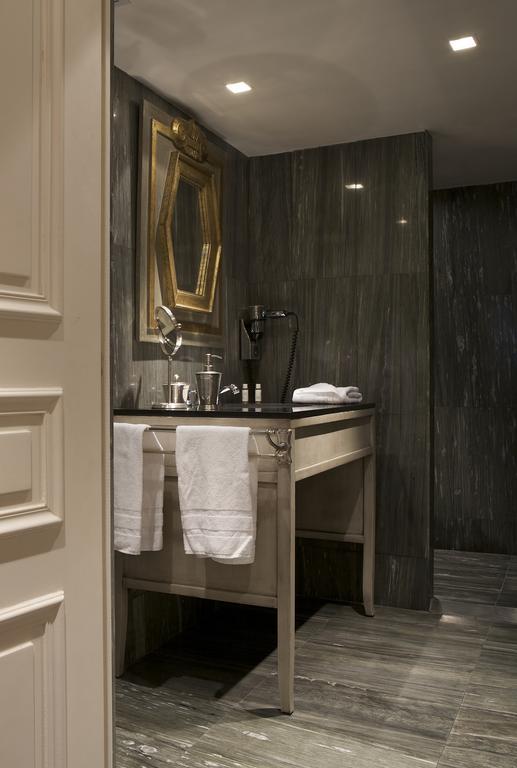 Chateaubriand 4* Paris