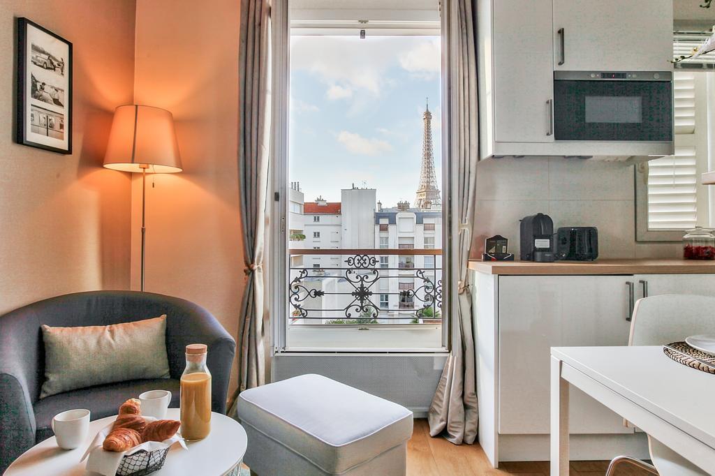Lovely Nest Eiffel Tower Bottom Appartement