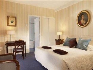 Des Saints Peres - Esprit De France 4*