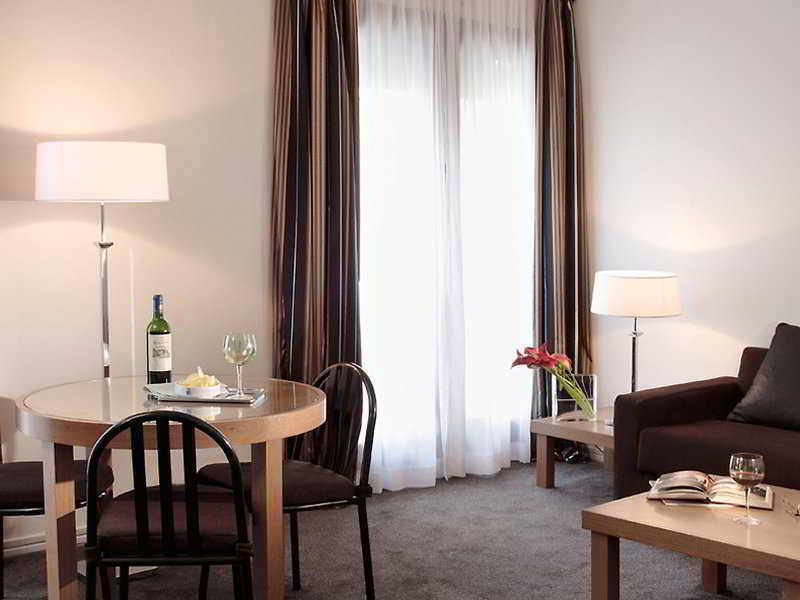 La Du Roy Champs Elysees 4*