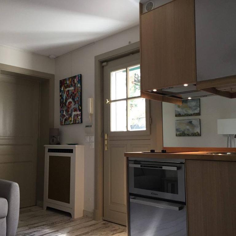 1 Square Du Docteur Blanche - 16 Bed & Breakfast *
