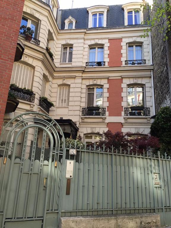 Bed & Breakfast 1 Square Du Docteur Blanche - 16