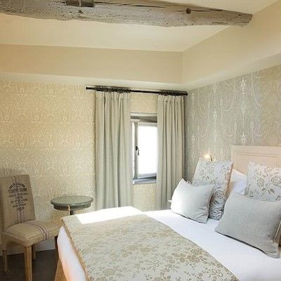 Les Plumes Hotel