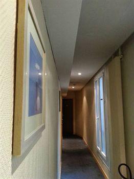 Hotel Vintage Gare Du Nord By Hiphophostels 2*