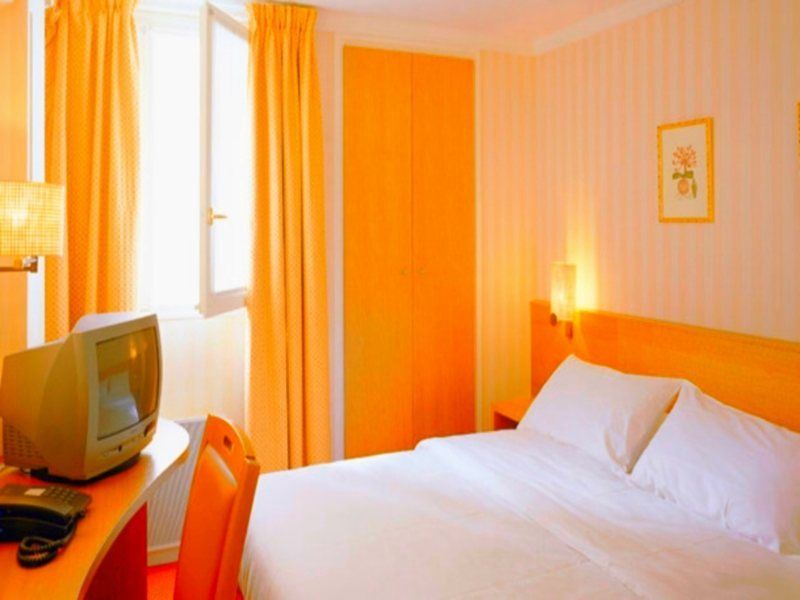 Maison Axel Opéra 3* Paris