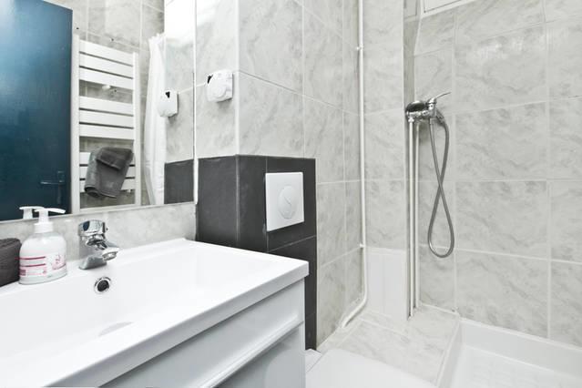Appartement Bright And Newly Renovated Apartment, Hip Canal Saint-martin Area, Paris