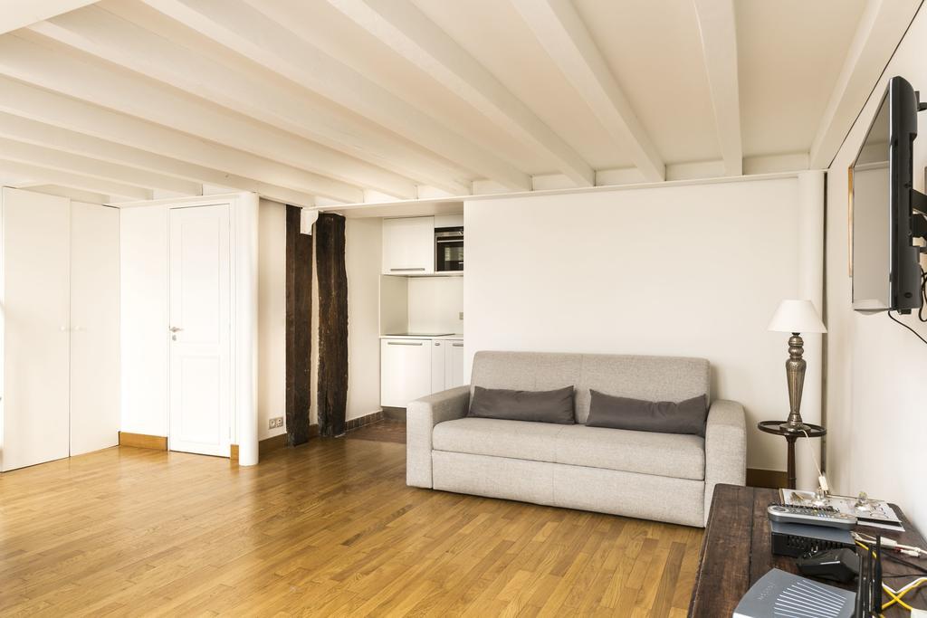 Halldis - Marais Haut Apartment *