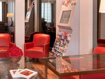 Hotel De Genève 3*