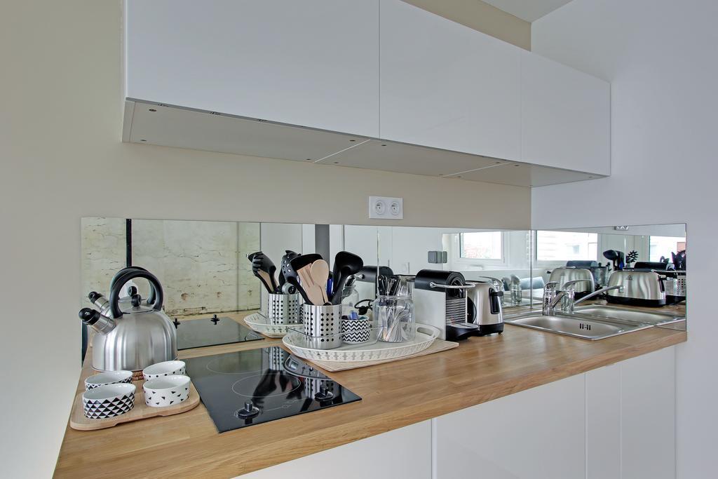 Pick A Flat's In Eiffel Tower- Boulevard De Grenelle Apartment *