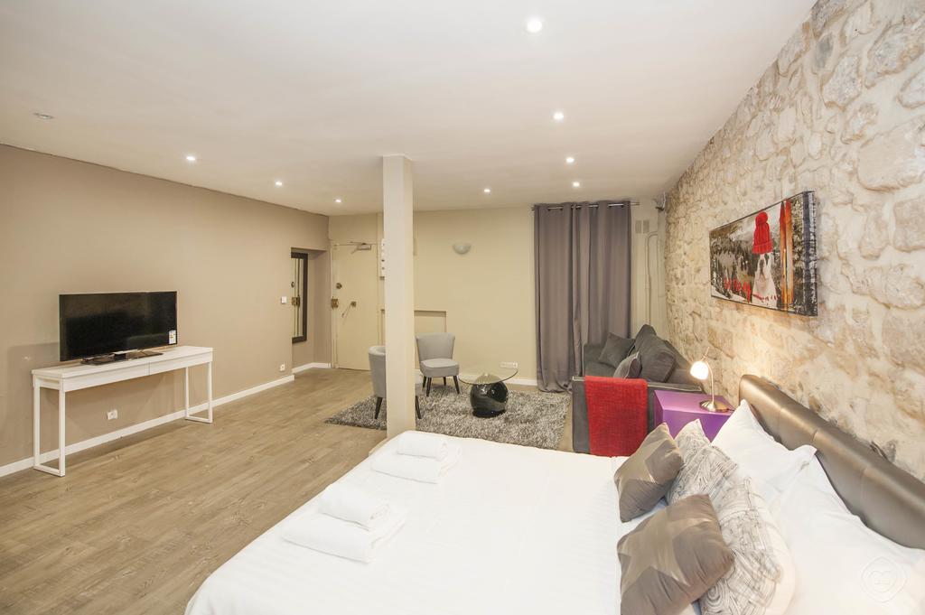 Temple Studio Ii Paris