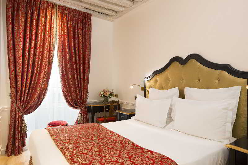 Académie Saint Germain 4*