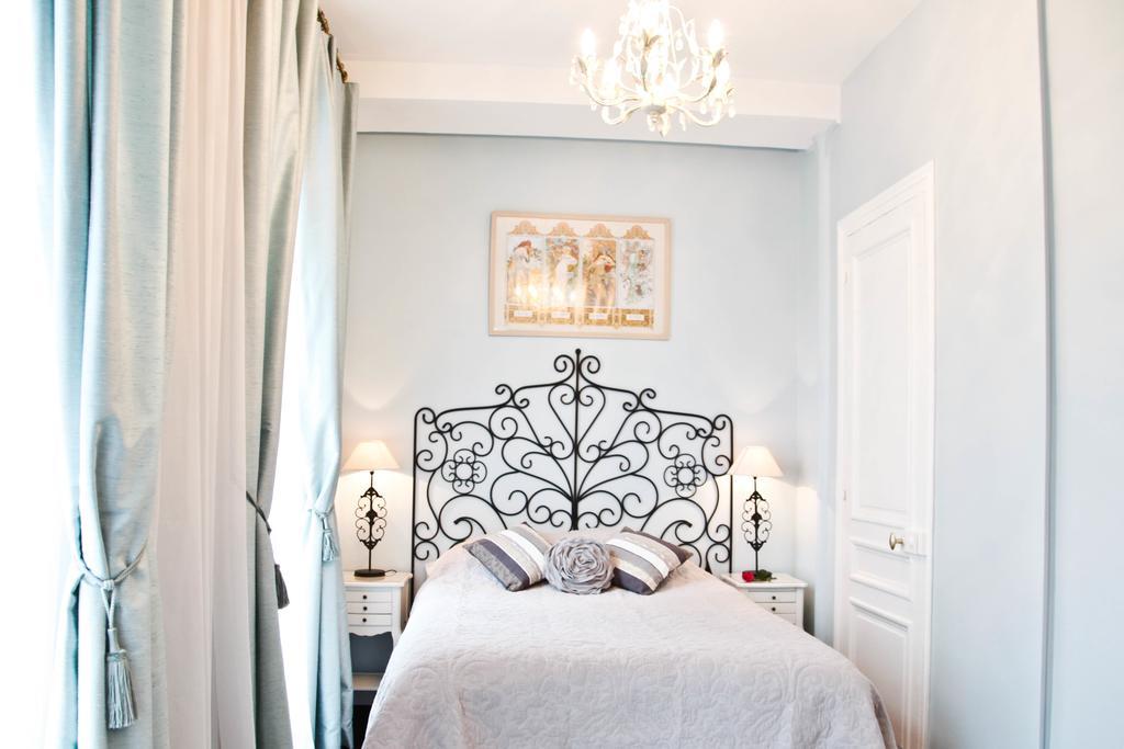La Charme Du Marais Apartment *