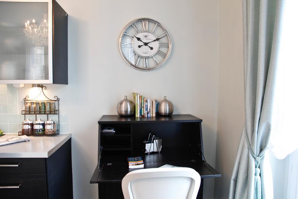 La Charme Du Marais Apartment