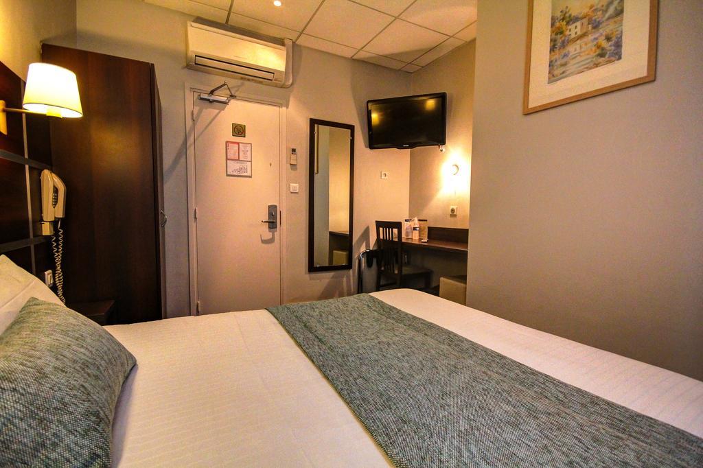 Des Trois Gares Hotel