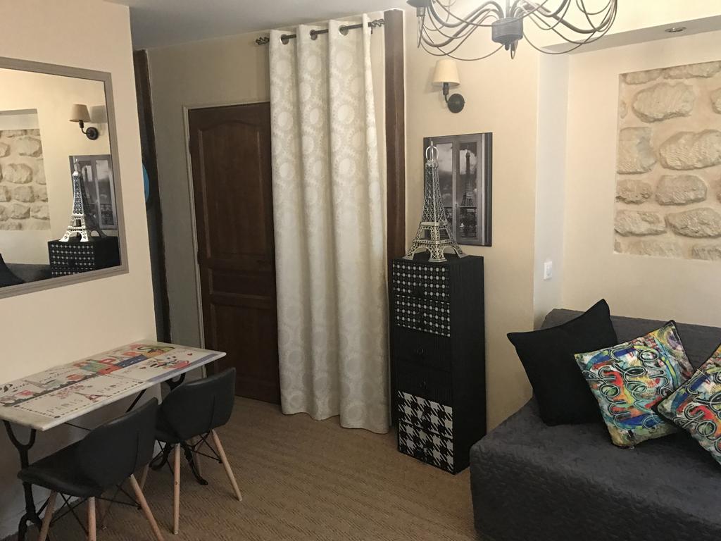 Apartment Luxembourg-proche St Germain Des Pres Paris