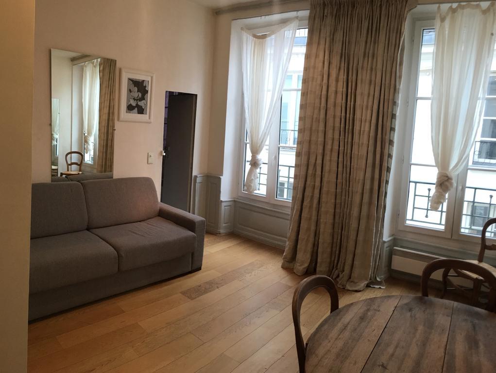 Apartment Atypique - Saint-germain Des Pres Paris