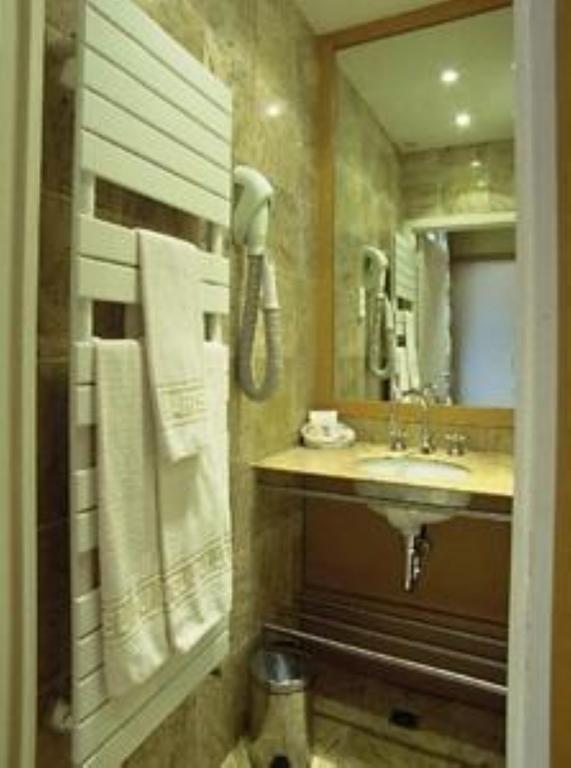 Du Levant 3* Paris