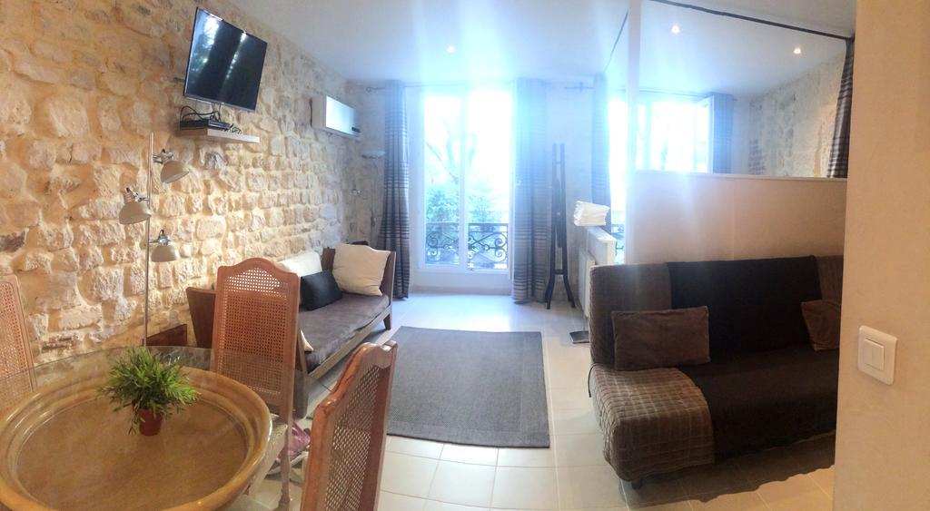 Lumineux Centre - Chatelet Paris