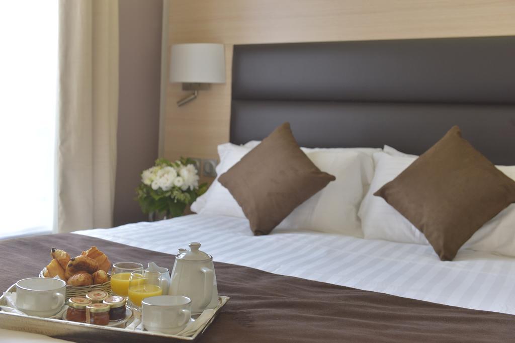Hotel Unic Renoir Saint Germain 3*
