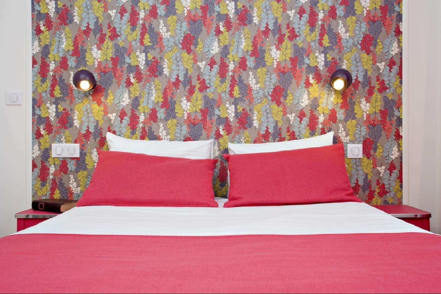 Boheme Hotel 3*