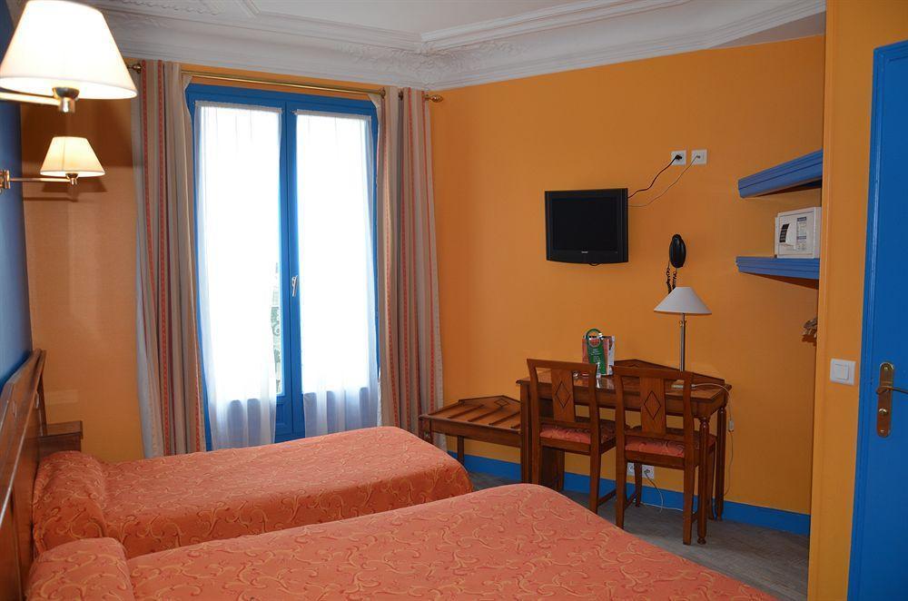 Richmond Gare Du Nord Hotel 2*