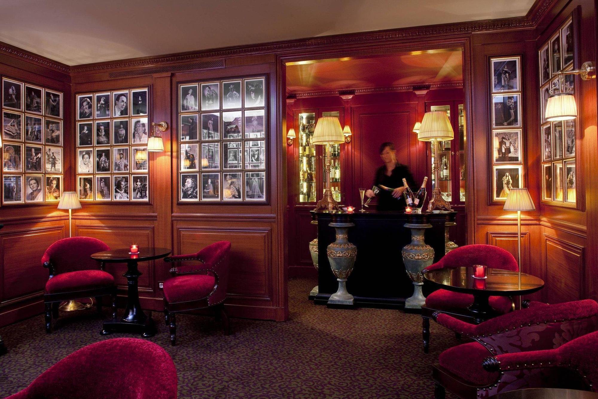 Hotel Maison Athenee Paris